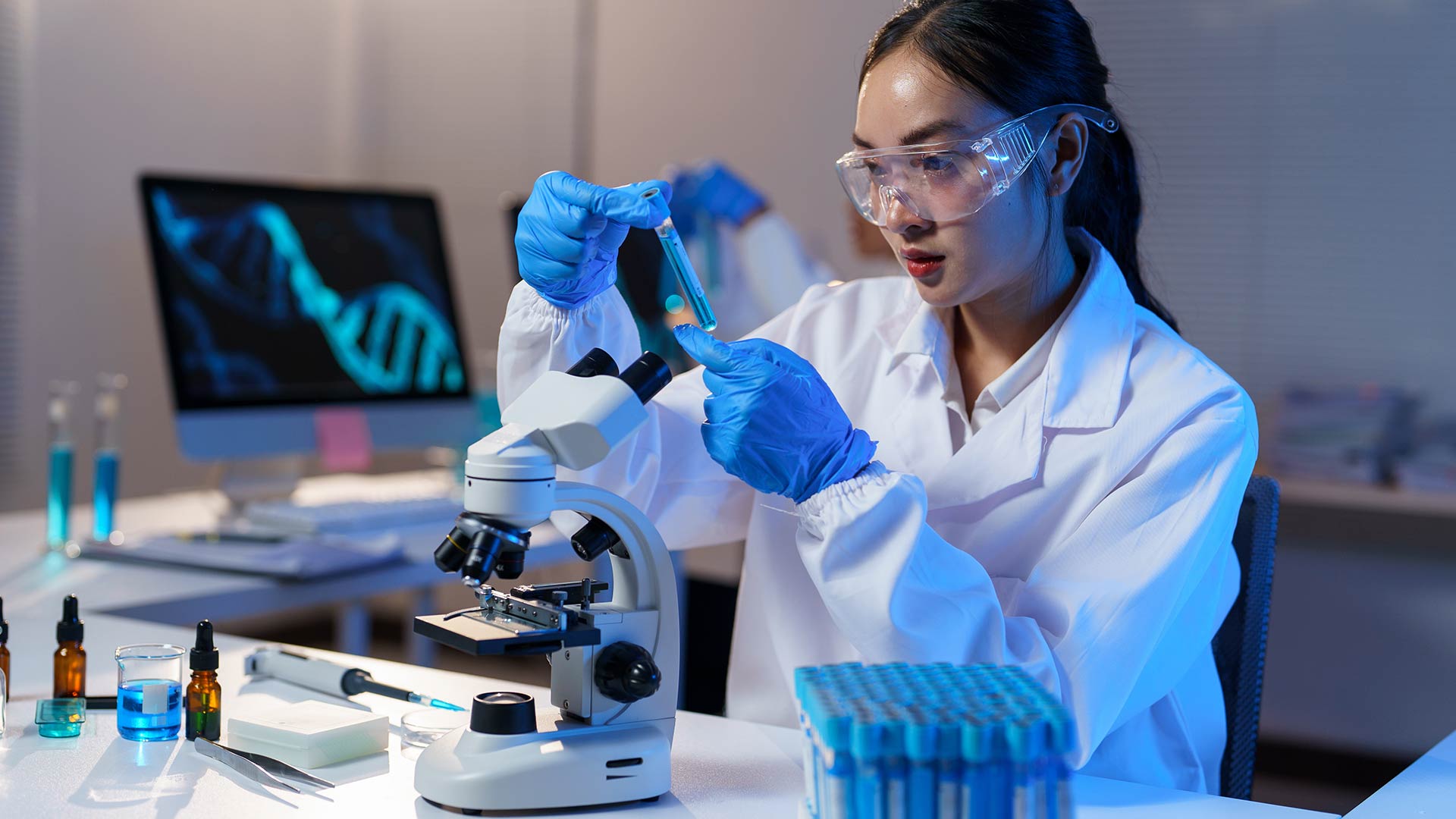 The 2025 Bioinformatics Toolkit: From Sample Prep to AI-Driven Analysis