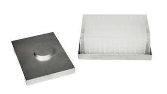 well-adapter-with-96-well-plate_transparent